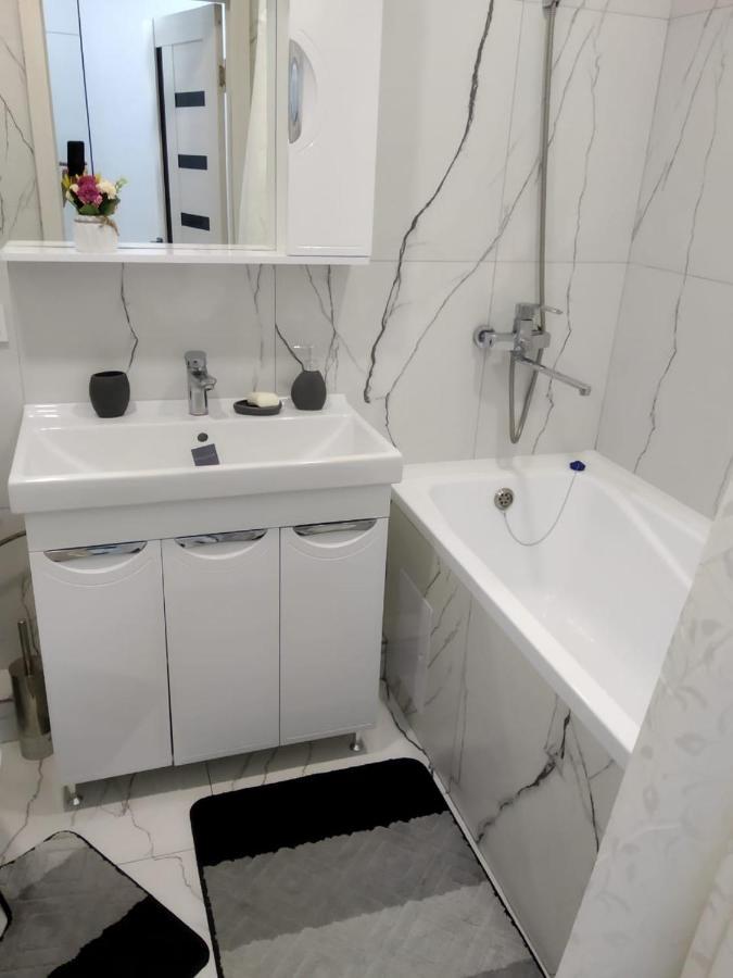 Appartement Молодежный à Almaty Extérieur photo